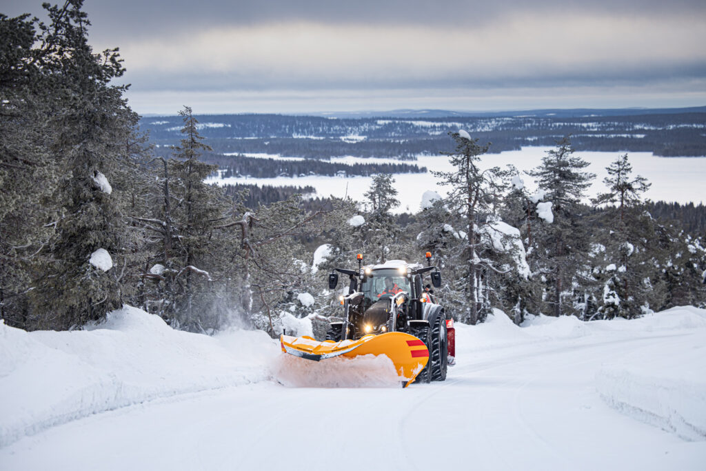 Valtra Serii G ciągnik do odśnieżania